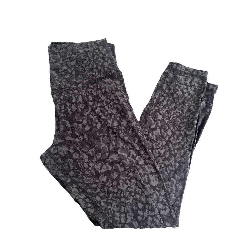 Lululemon Align High Rise Leggings 25" Wild Things Camo Deep Coal Size 8
